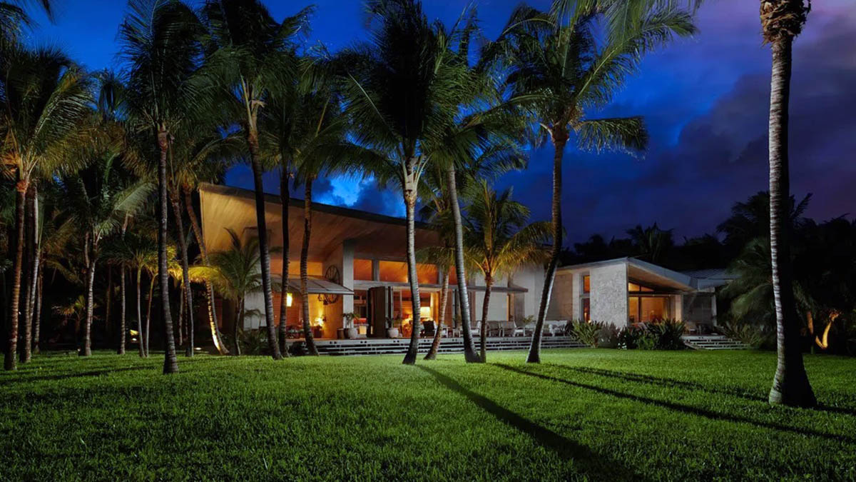 luxury Harbour Island home for sale luxury Harbour Island home for sale