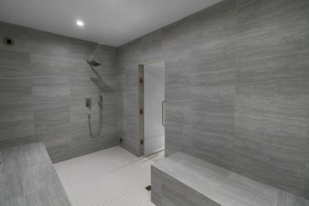 STEAM ROOM